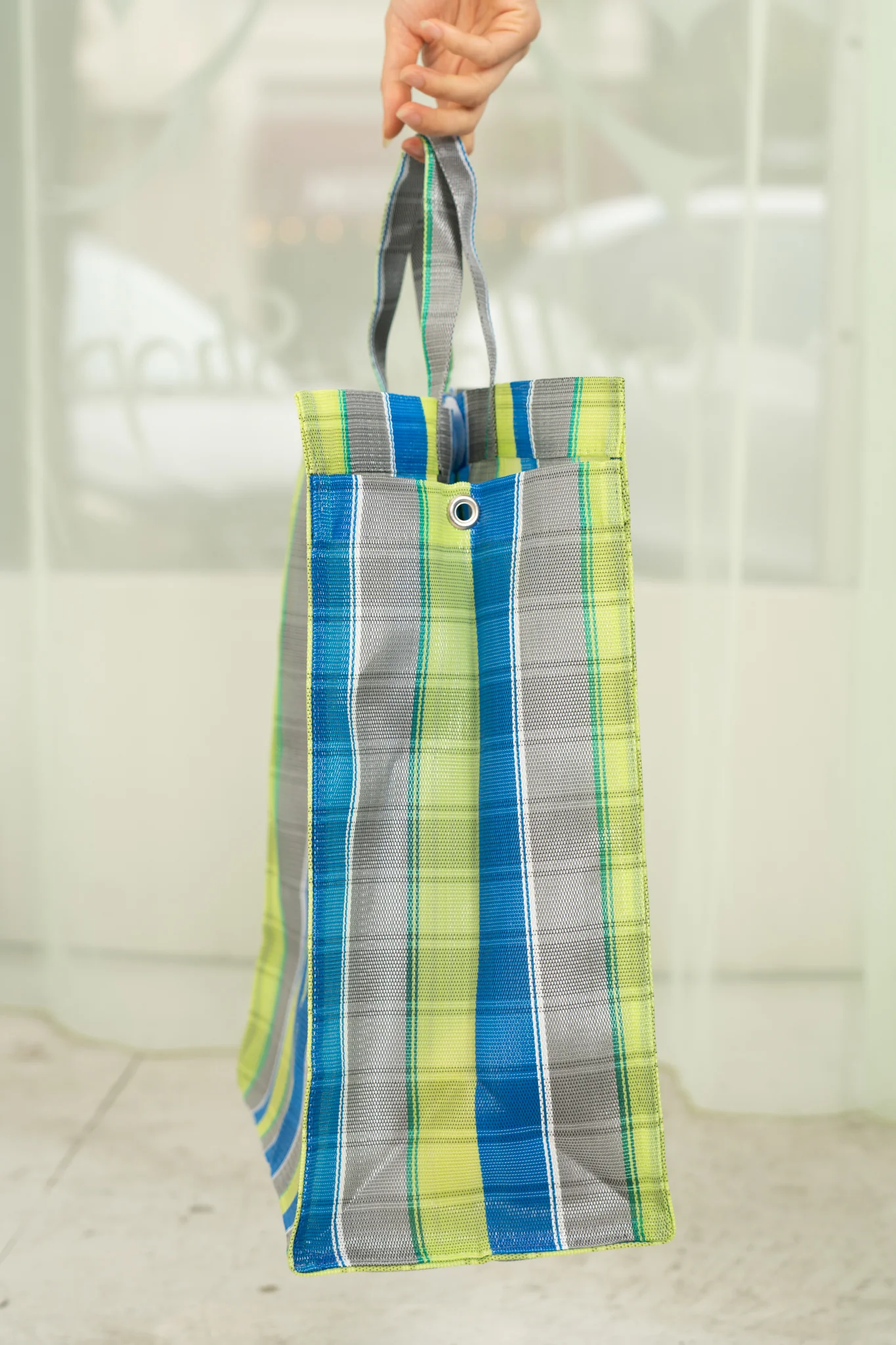 Medium Travel Bag (Green/Blue) - Image 4