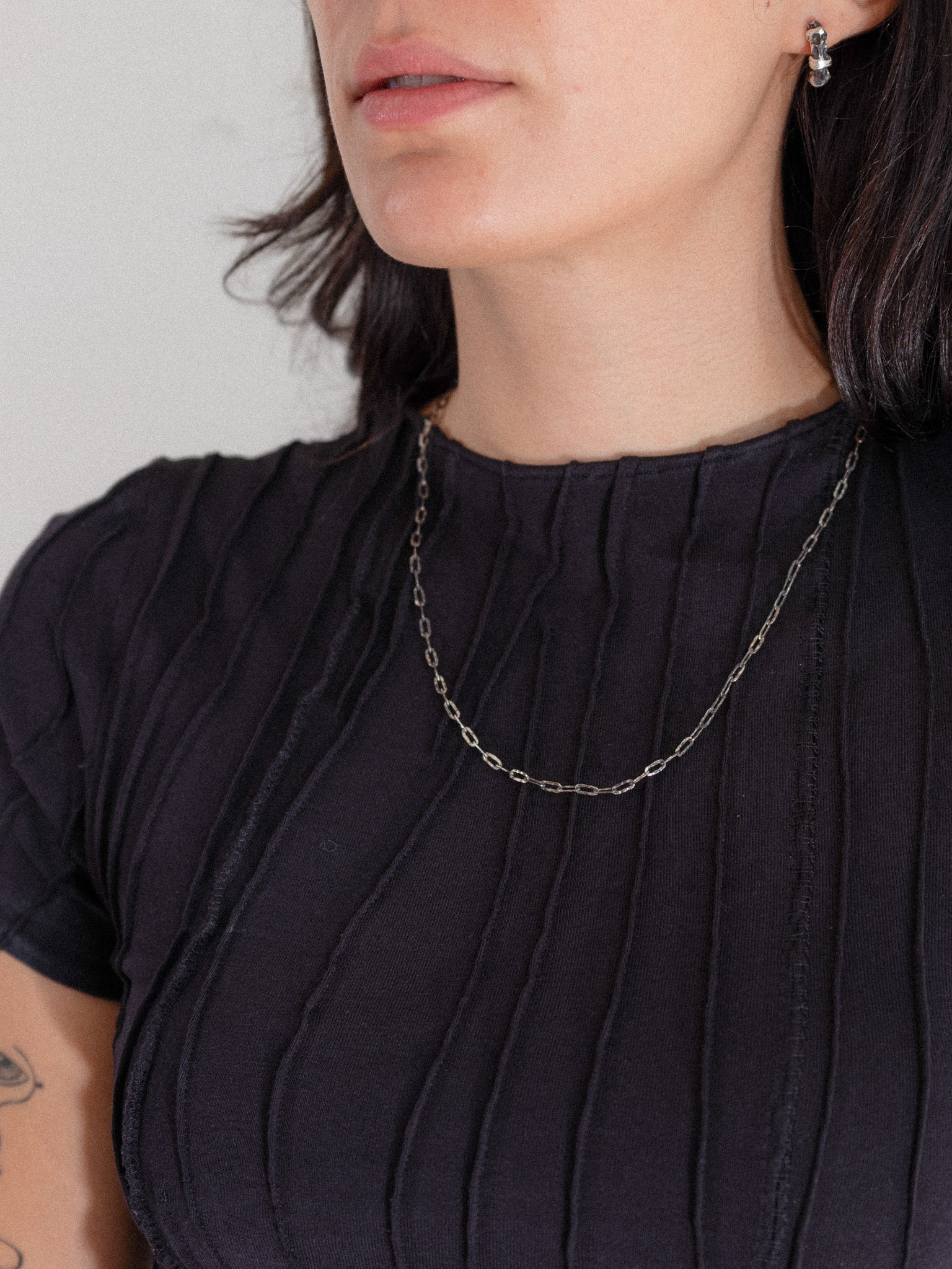 Fragmented Chain Necklace - Image 4