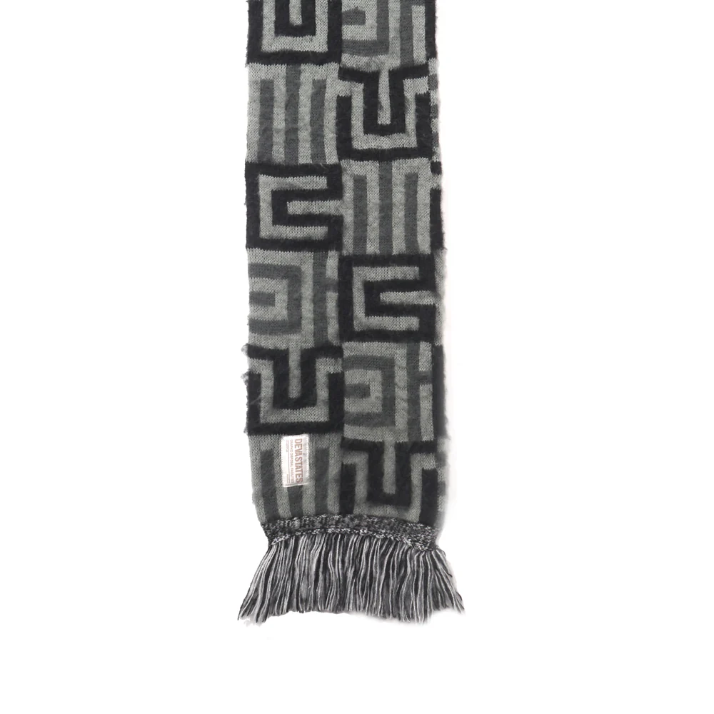Knitted Scarf (Grey) - Image 2