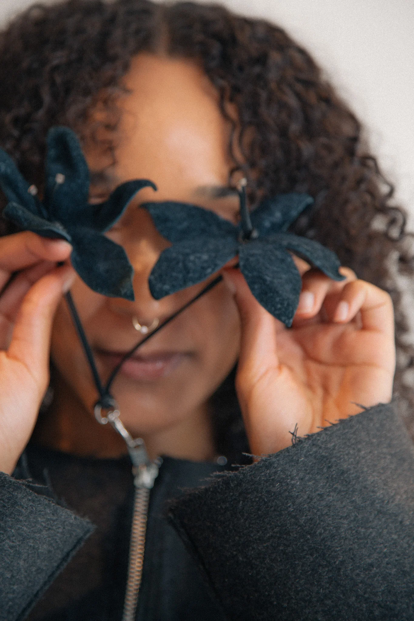 Wool Zip-up Floral Keychain - Image 4