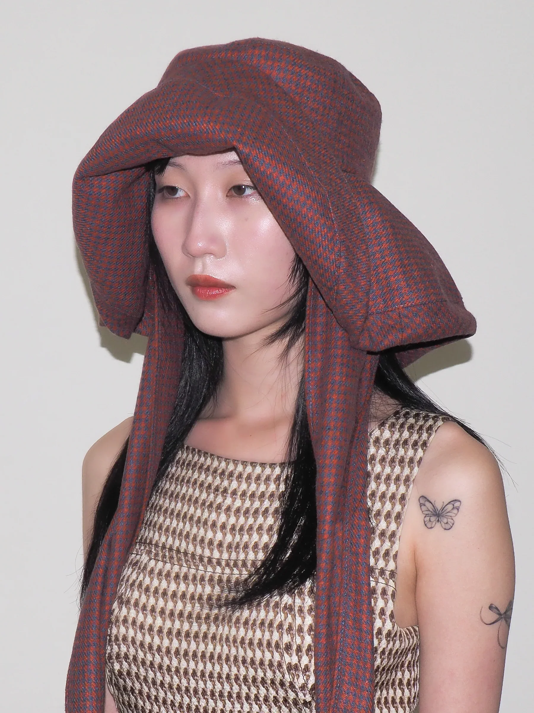 Mala Hat (Tomato Plaid)