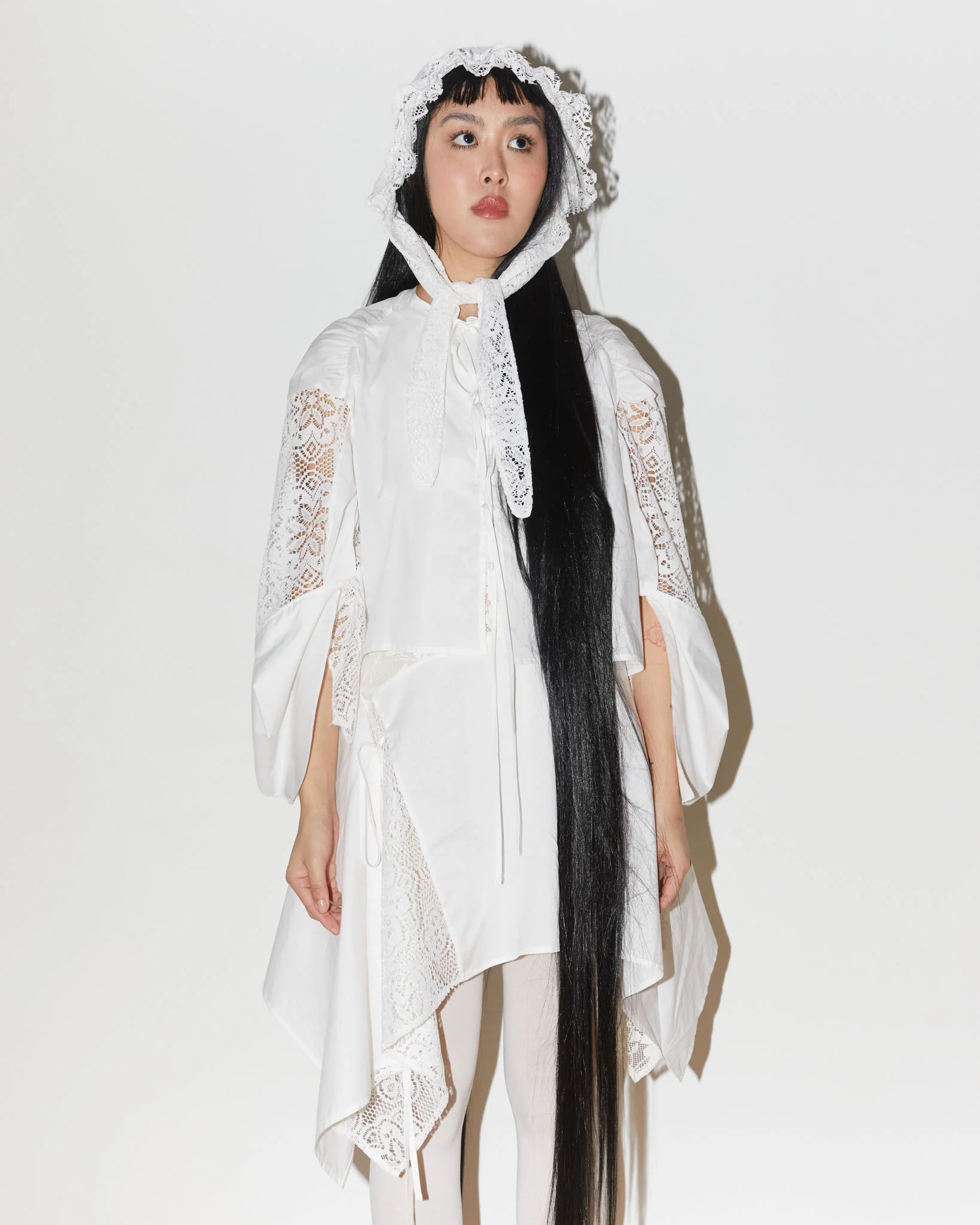Lace Bonnet (White) - Image 4