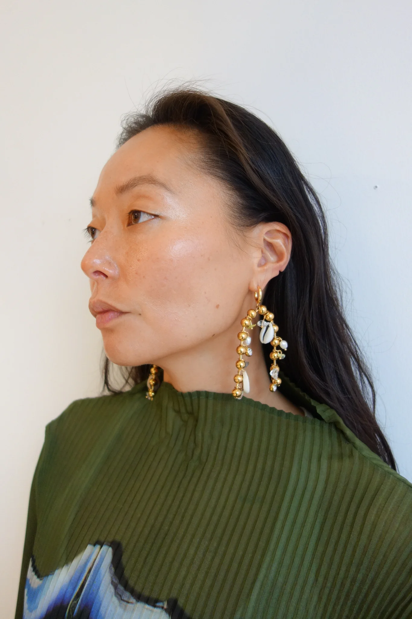Baby Junk Gold Earrings - Image 4