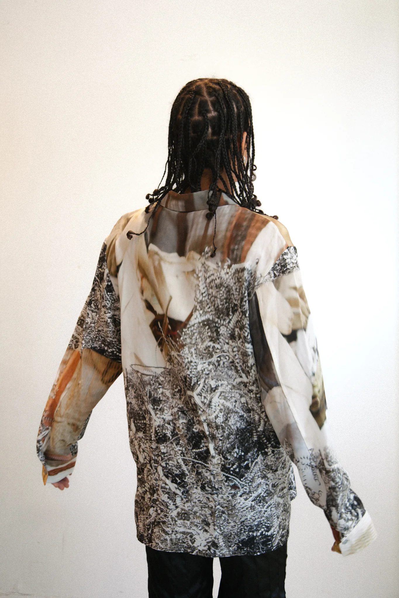 Sharjah Metal Scrap Silk Shirt - Image 3